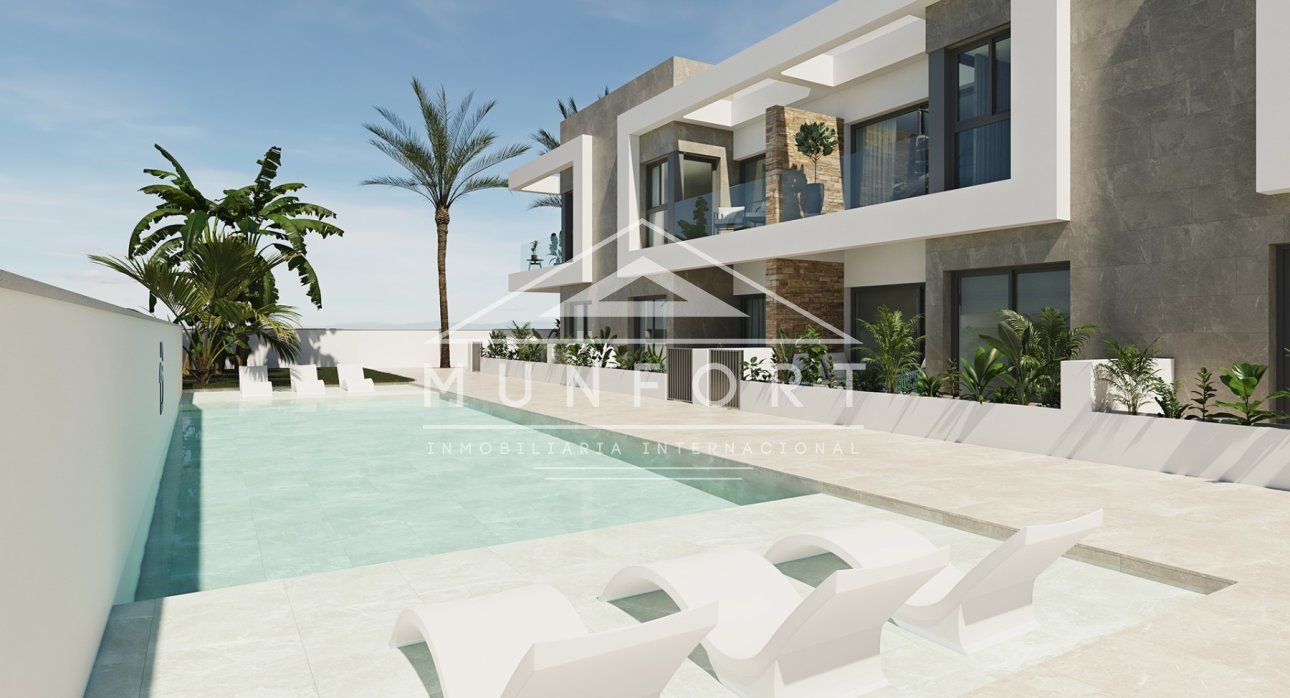 Segunda mano - Bungalows -
Pilar de la Horadada