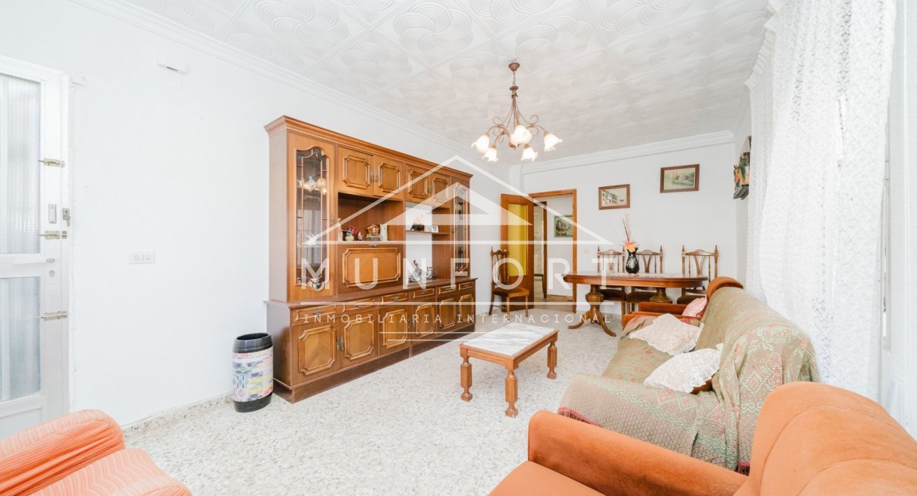 Segunda mano - Bungalows -
Pilar de la Horadada