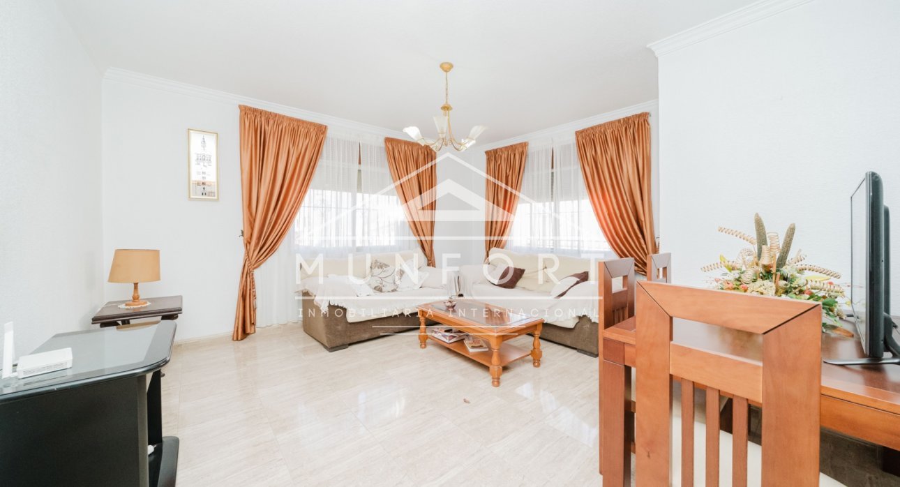 Segunda mano - Bungalows -
Pilar de la Horadada