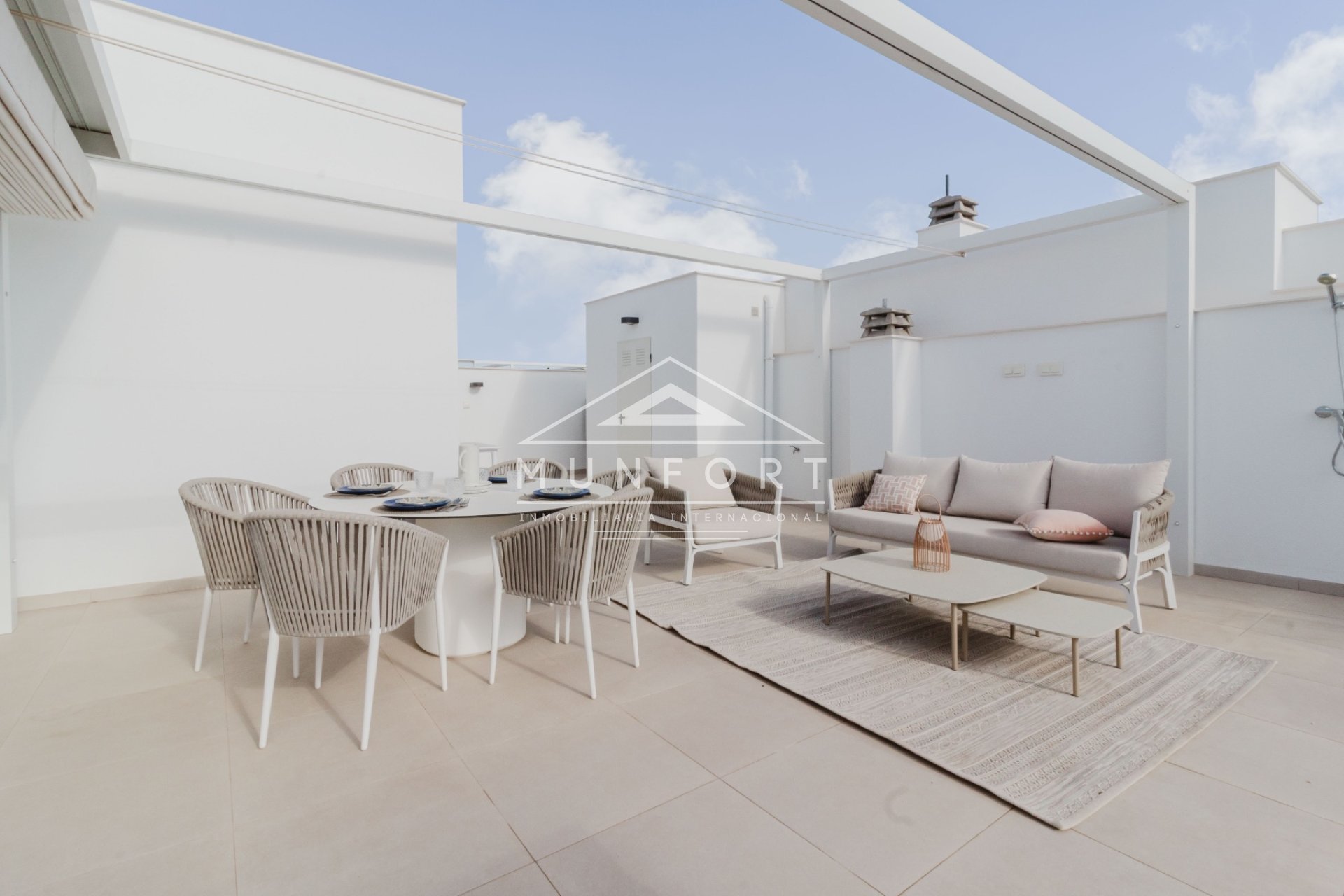 Segunda mano - Bungalows -
Pilar de la Horadada