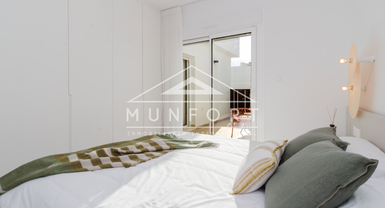 Segunda mano - Bungalows -
Pilar de la Horadada