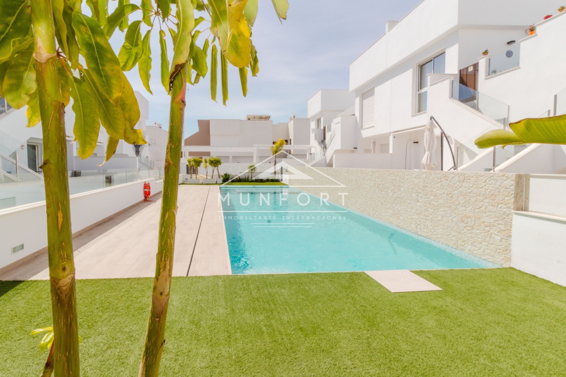 Segunda mano - Bungalows -
Pilar de la Horadada