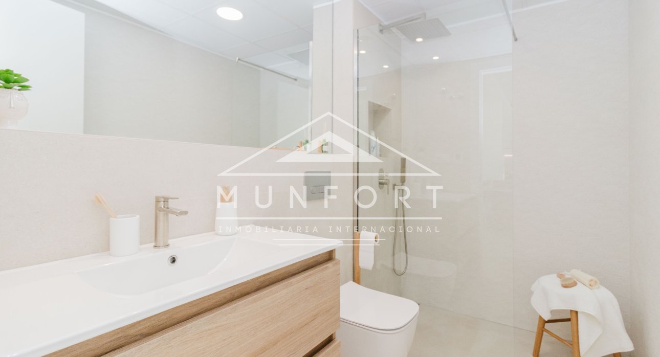 Segunda mano - Bungalows -
Pilar de la Horadada