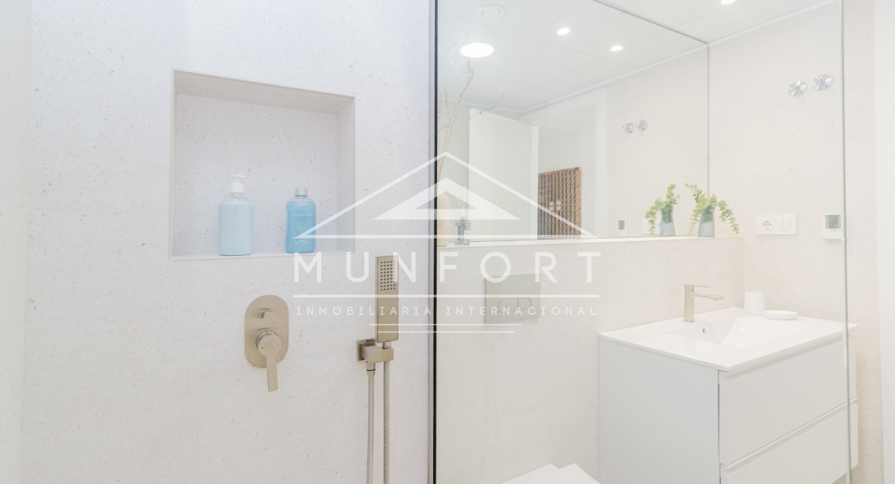 Segunda mano - Bungalows -
Pilar de la Horadada