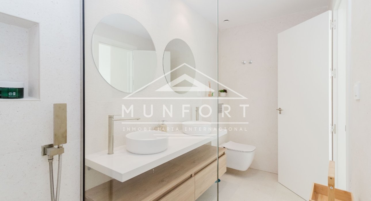 Segunda mano - Bungalows -
Pilar de la Horadada