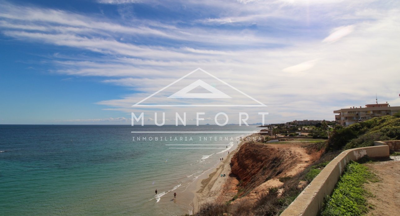 Segunda mano - Bungalows -
Pilar de la Horadada