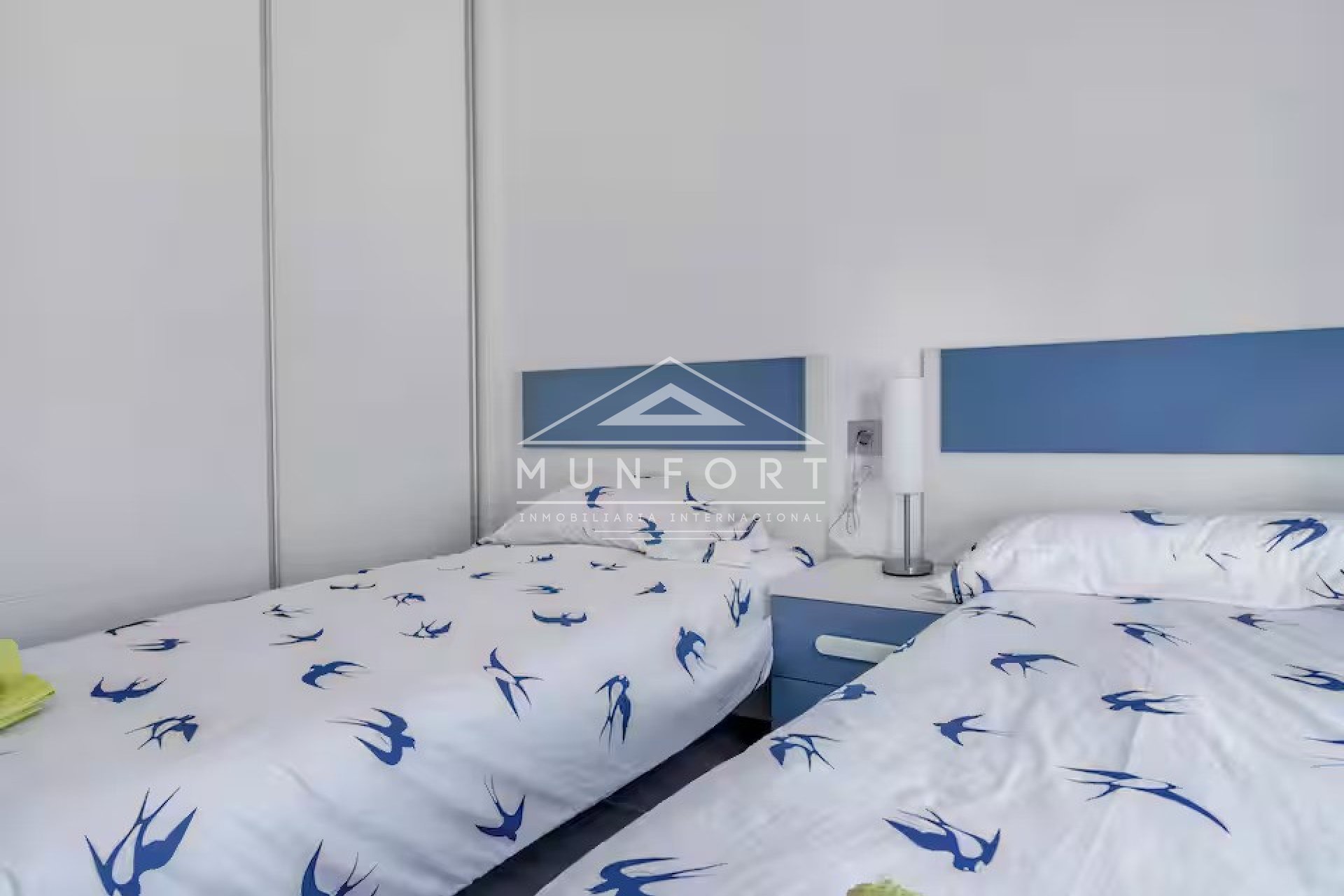 Segunda mano - Bungalows -
Pilar de la Horadada