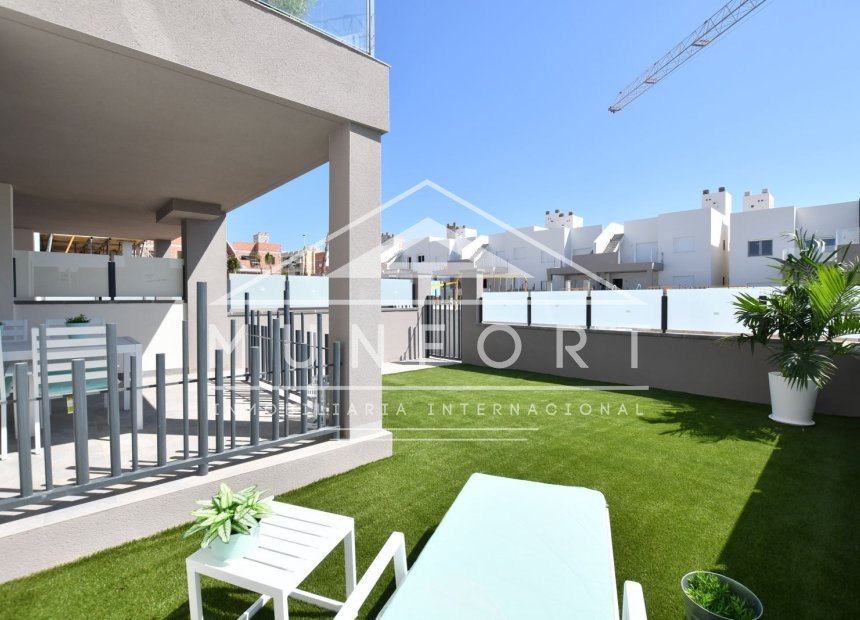 Segunda mano - Bungalows -
San Miguel de Salinas