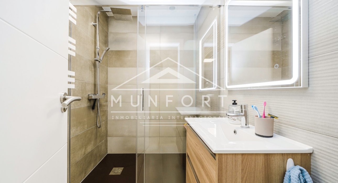 Segunda mano - Bungalows -
Torrevieja - La Mata - Torrevieja