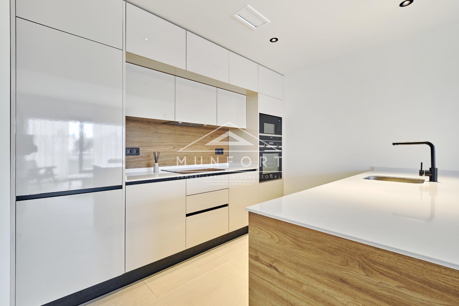 Segunda mano - Bungalows -
Torrevieja - La Veleta - Torrevieja