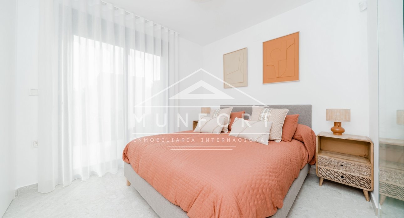 Segunda mano - Bungalows -
Torrevieja - Los Balcones - Torrevieja