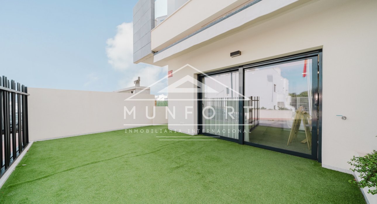 Segunda mano - Bungalows -
Torrevieja - Los Balcones - Torrevieja