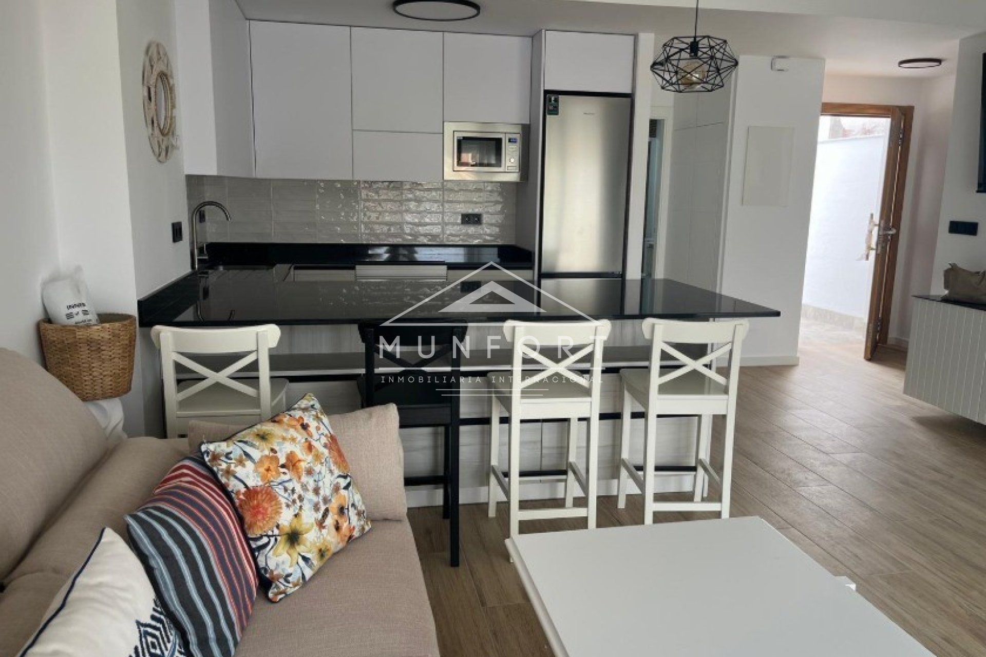 Segunda mano - Casas Adosadas -
Alcázares, Los - Los Alc&aacute;zares