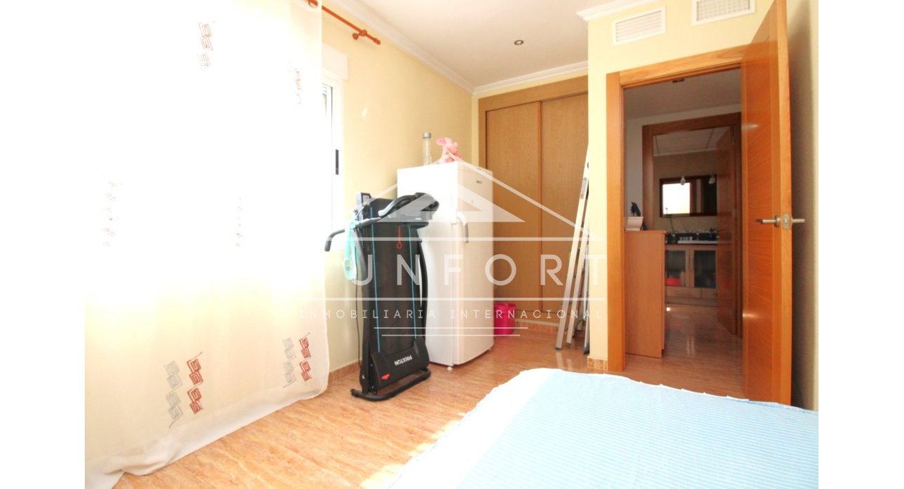 Segunda mano - Casas Adosadas -
Alcázares, Los - Los Alcázares