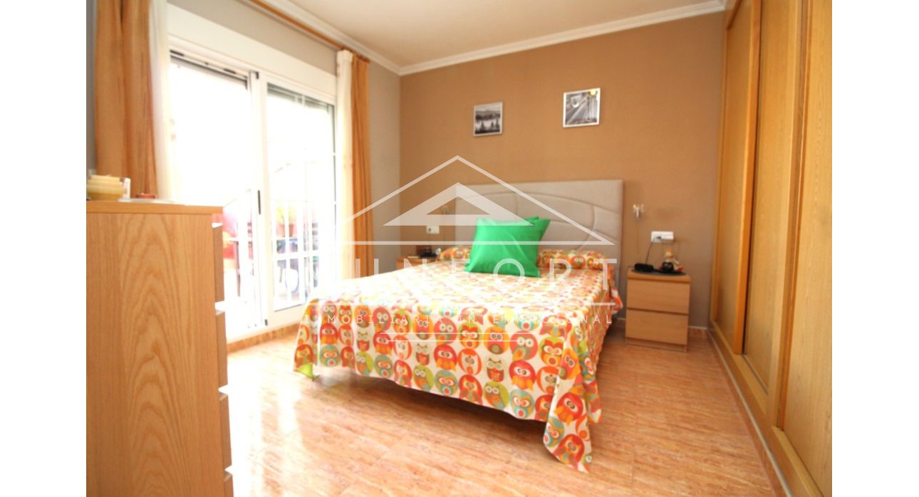 Segunda mano - Casas Adosadas -
Alcázares, Los - Los Alcázares
