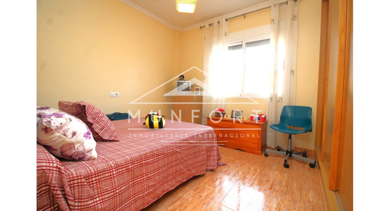 Segunda mano - Casas Adosadas -
Alcázares, Los - Los Alcázares
