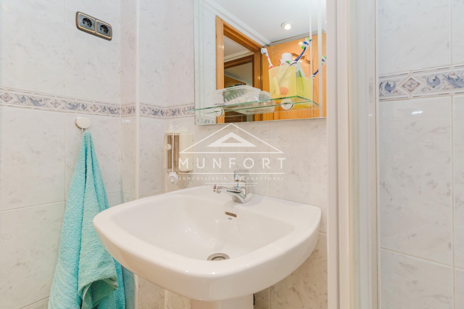 Segunda mano - Casas Adosadas -
Alcázares, Los - Los Alcázares