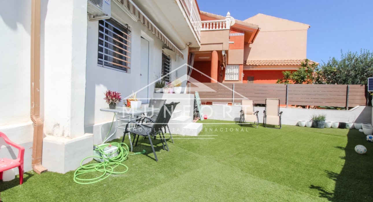 Segunda mano - Casas Adosadas -
Alcázares, Los - Los Narejos