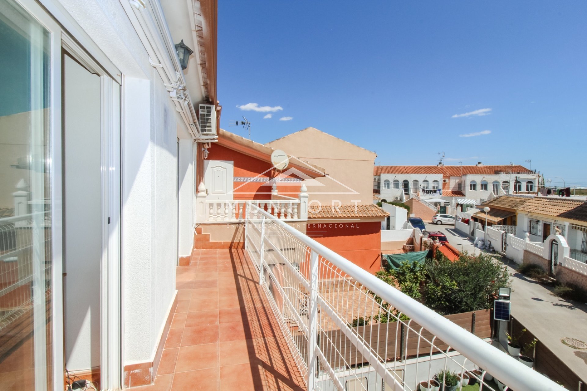 Segunda mano - Casas Adosadas -
Alcázares, Los - Los Narejos