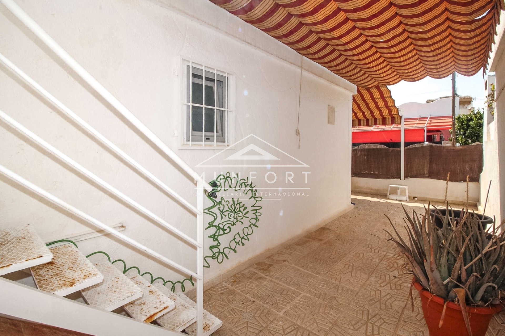 Segunda mano - Casas Adosadas -
Alcázares, Los - Los Narejos