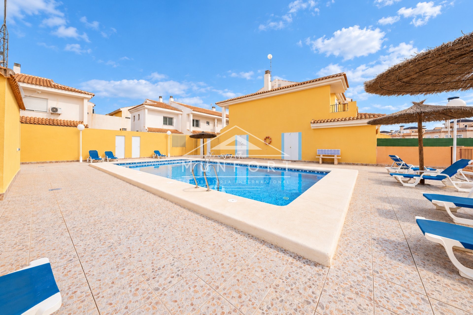 Segunda mano - Casas Adosadas -
Alcázares, Los - Los Narejos