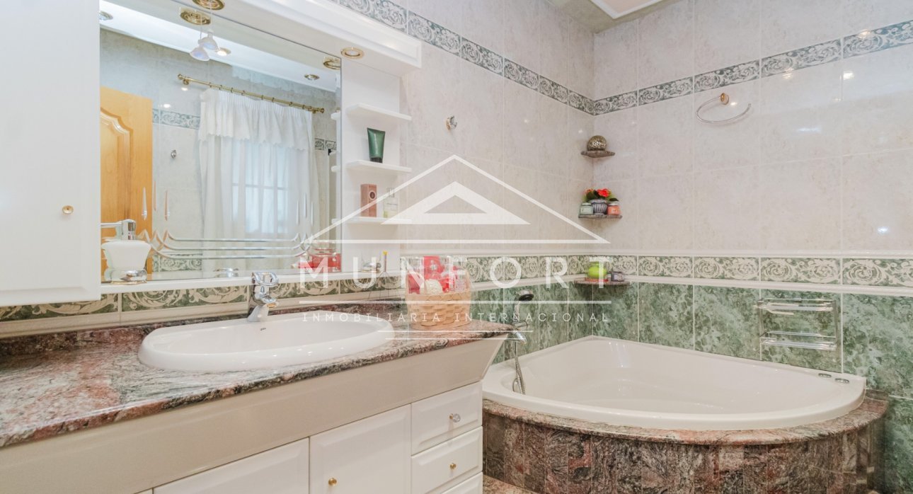 Segunda mano - Casas Adosadas -
Alcázares, Los