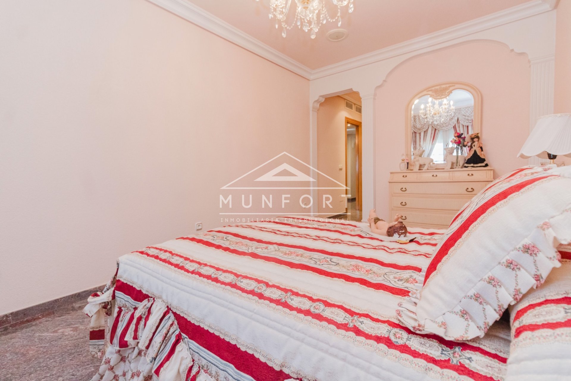 Segunda mano - Casas Adosadas -
Alcázares, Los