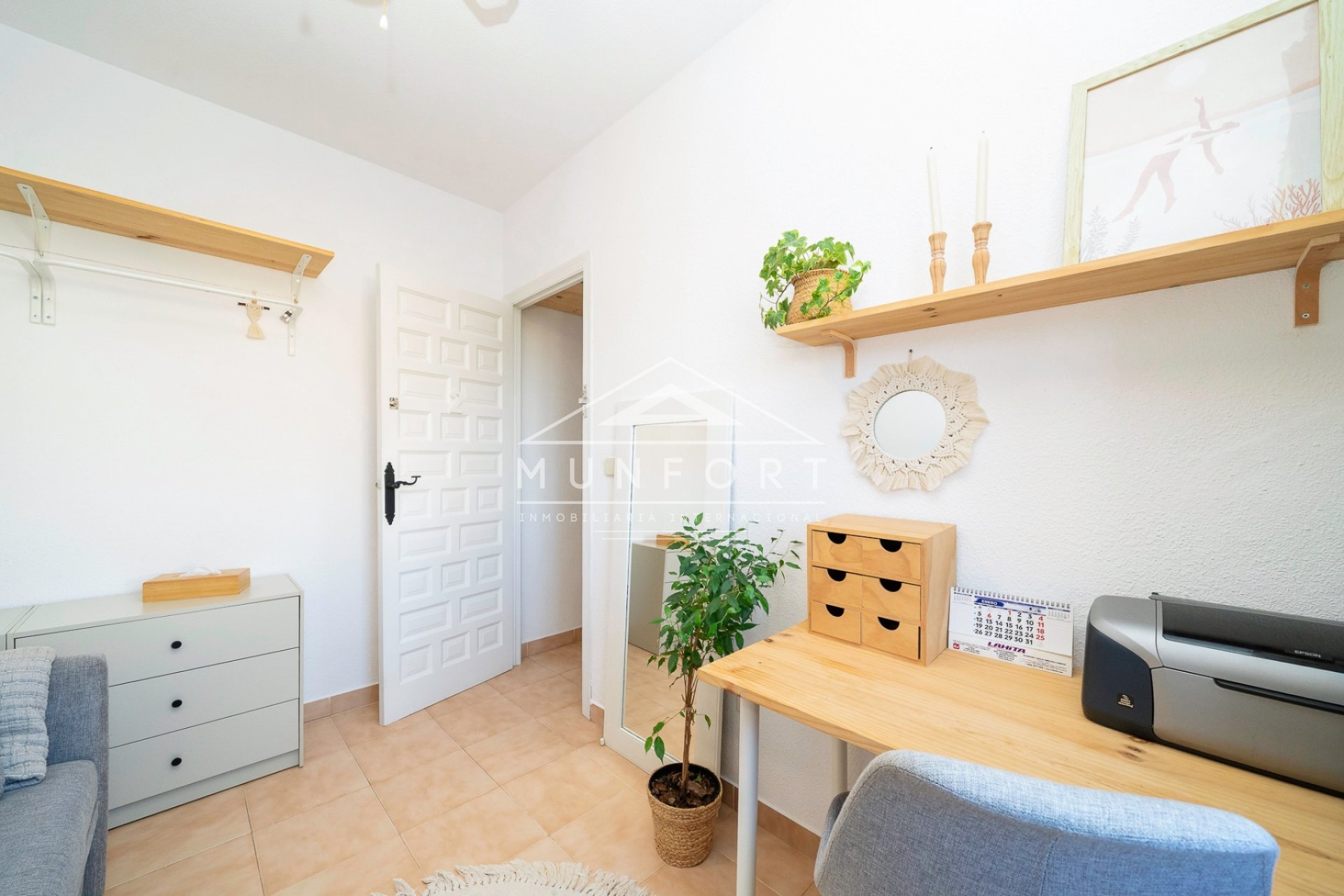 Segunda mano - Casas Adosadas -
Alcázares, Los