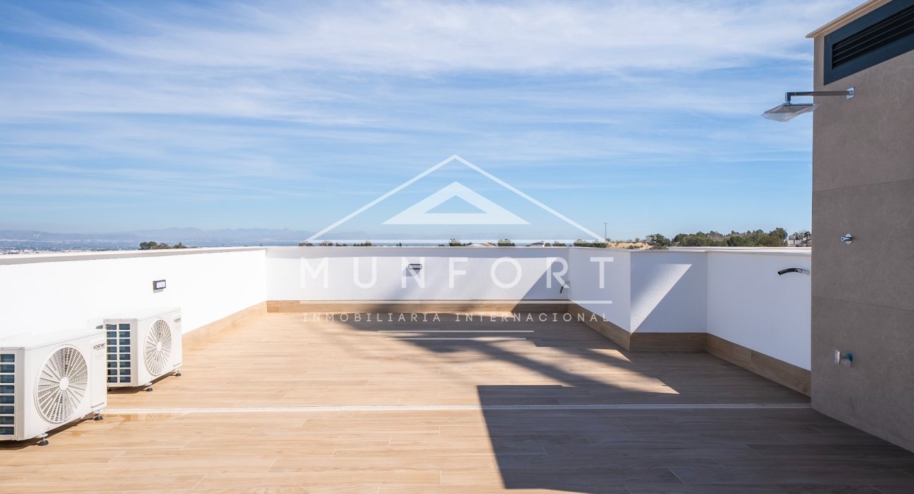 Segunda mano - Casas Adosadas -
Algorfa