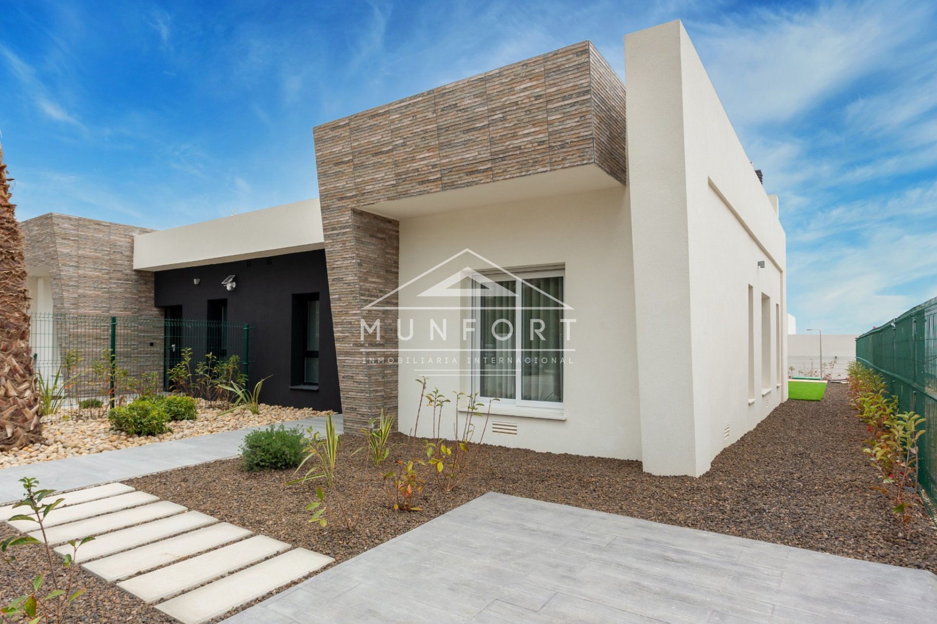 Segunda mano - Casas Adosadas -
Algorfa