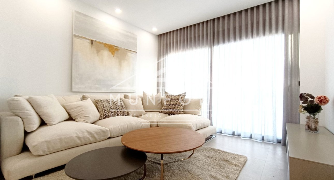 Segunda mano - Casas Adosadas -
Benijófar