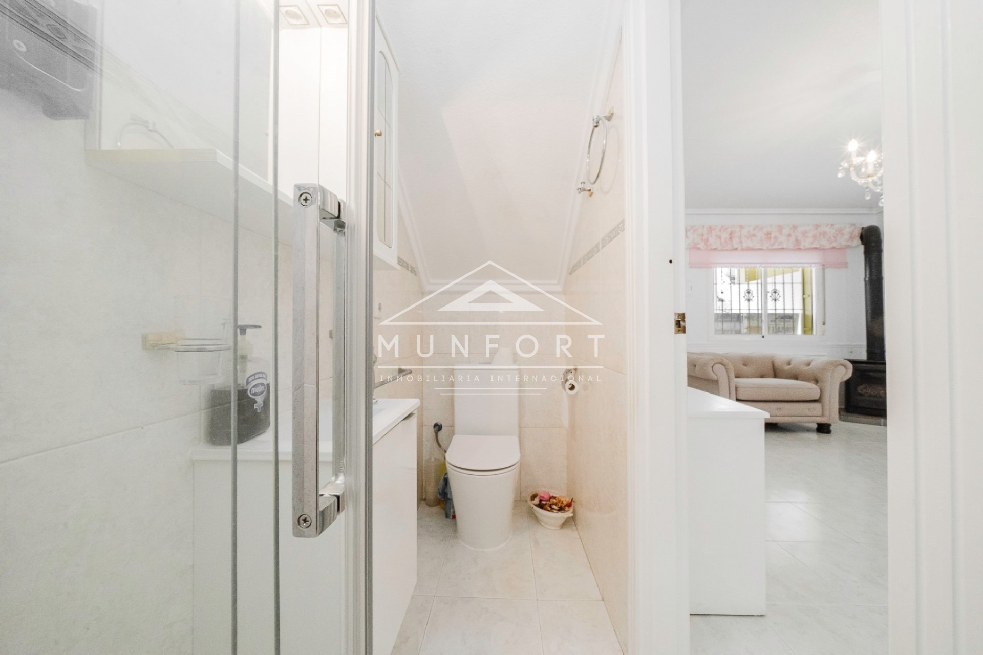 Segunda mano - Casas Adosadas -
Benijófar