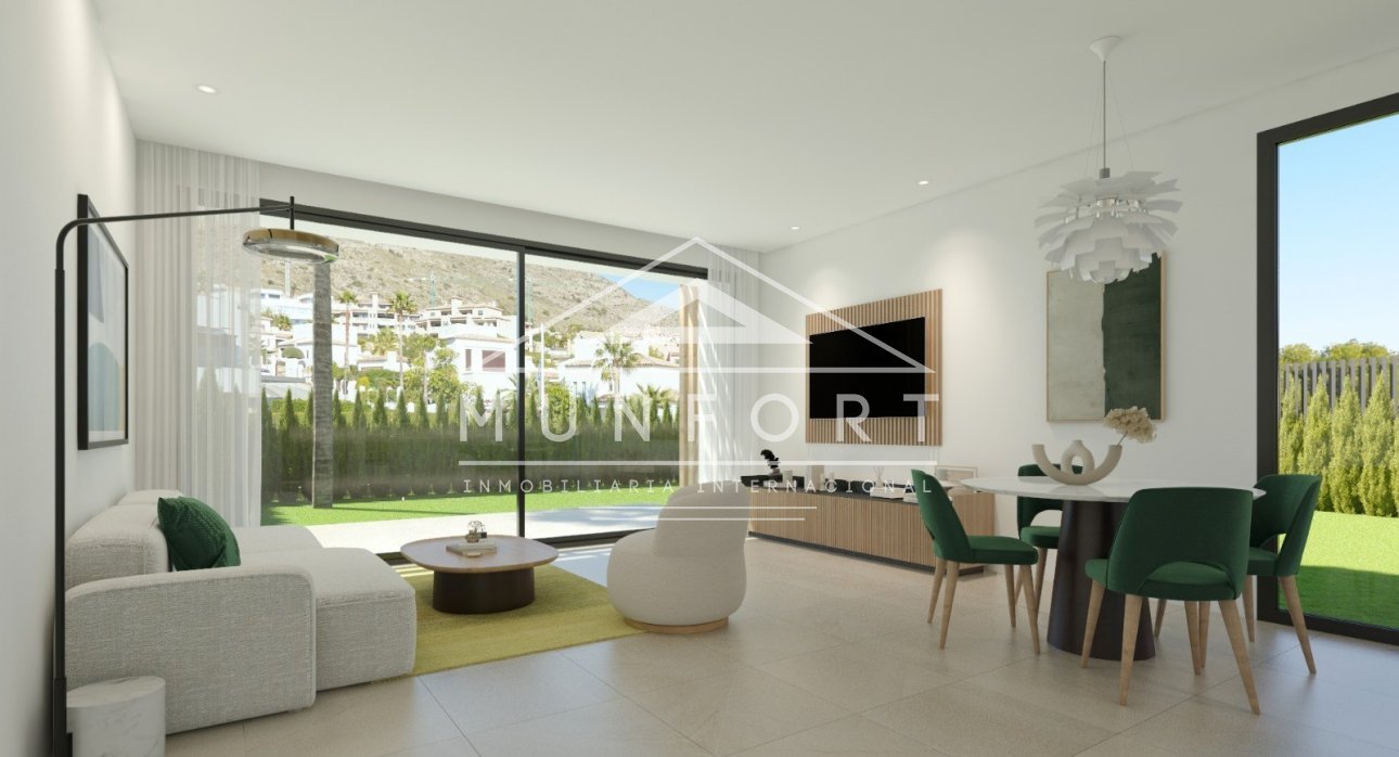 Segunda mano - Casas Adosadas -
Finestrat