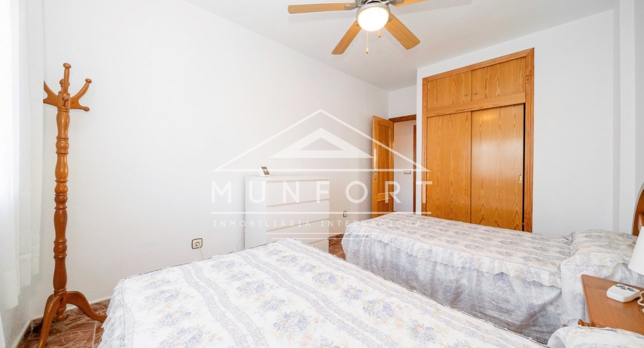 Segunda mano - Casas Adosadas -
Los Urrutias - El Carmol&iacute;