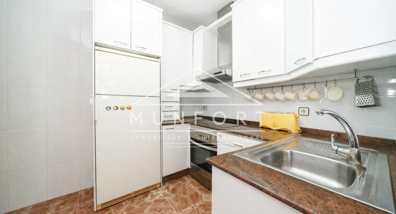 Segunda mano - Casas Adosadas -
Los Urrutias - El Carmol&iacute;