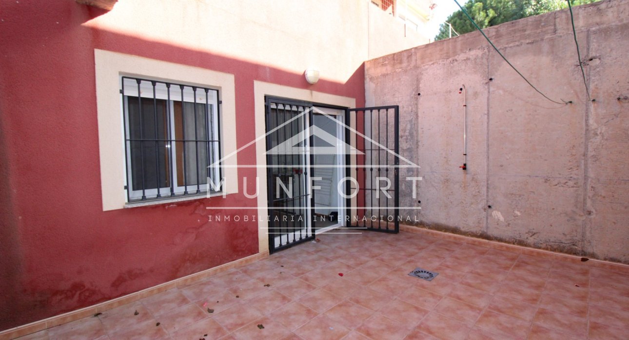 Segunda mano - Casas Adosadas -
Los Urrutias