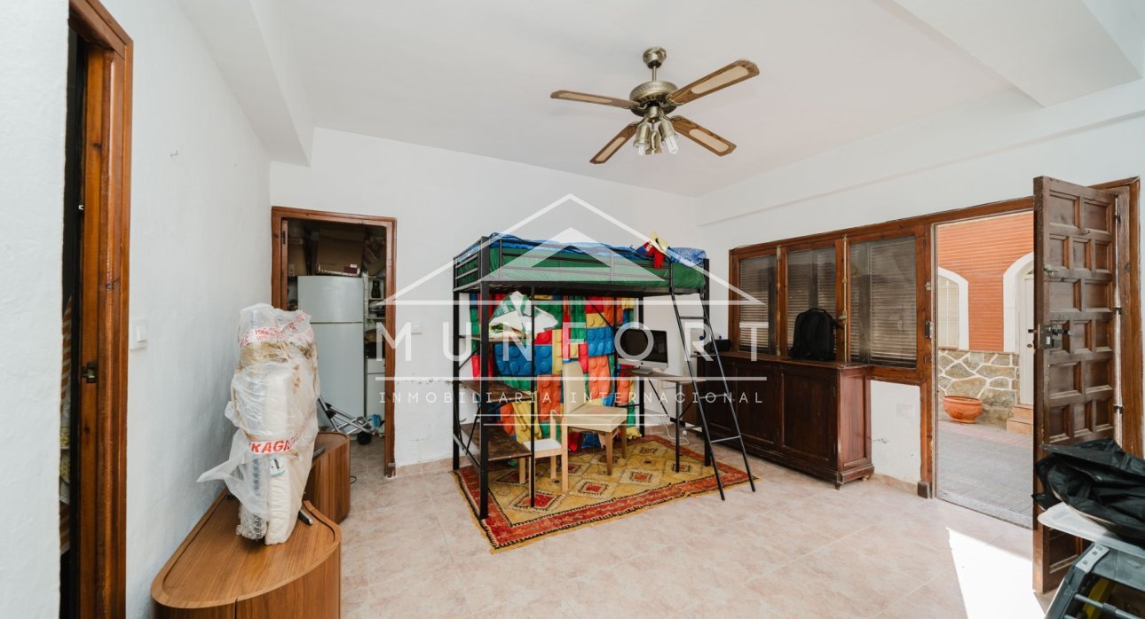 Segunda mano - Casas Adosadas -
Los Urrutias