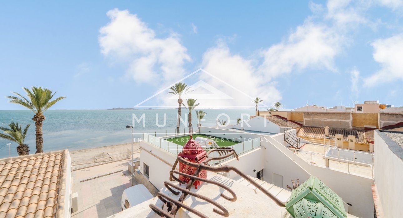 Segunda mano - Casas Adosadas -
Los Urrutias