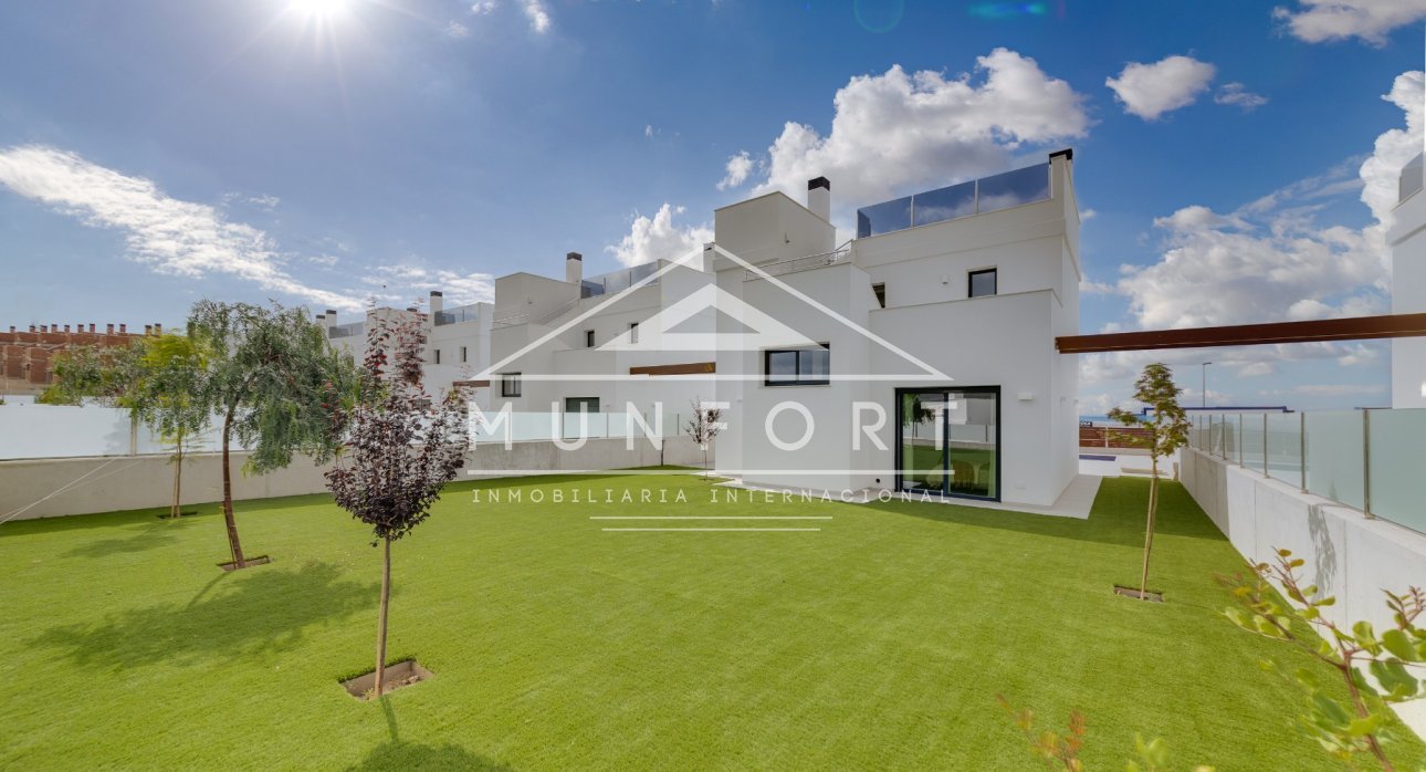 Segunda mano - Casas Adosadas -
Mutxamel