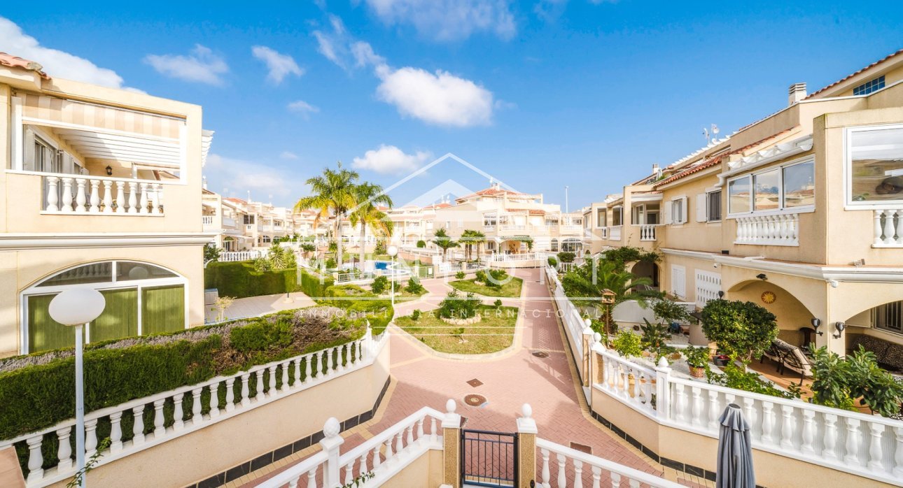 Segunda mano - Casas Adosadas -
Orihuela Costa - ZENIAMAR