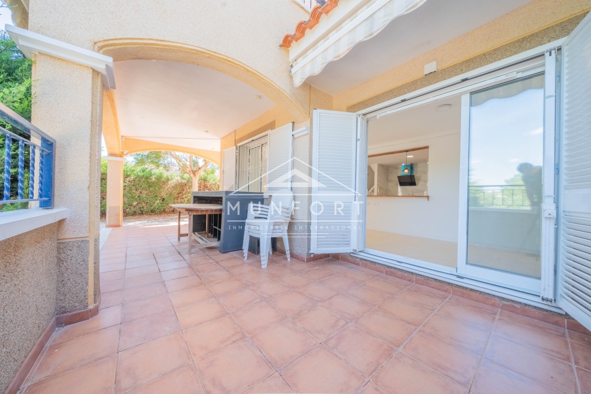 Segunda mano - Casas Adosadas -
Pilar de la Horadada - Riomar