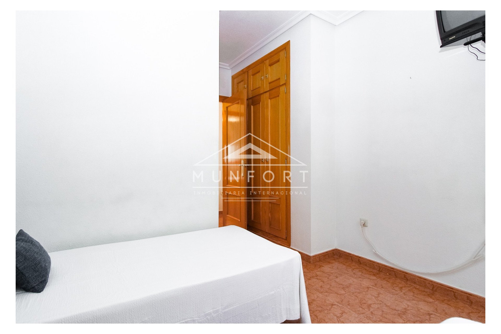 Segunda mano - Casas Adosadas -
Pilar de la Horadada - Torre de la Horadada