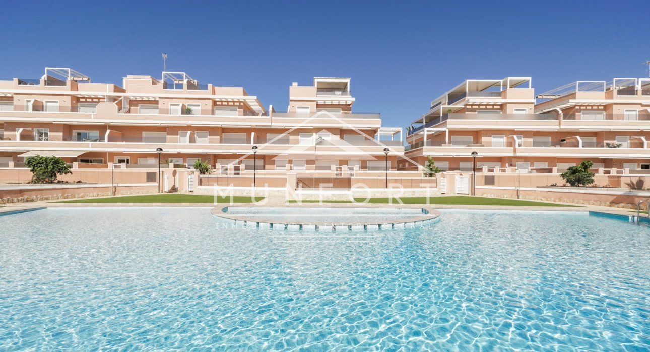 Segunda mano - Casas Adosadas -
Pilar de la Horadada - Torre de la Horadada