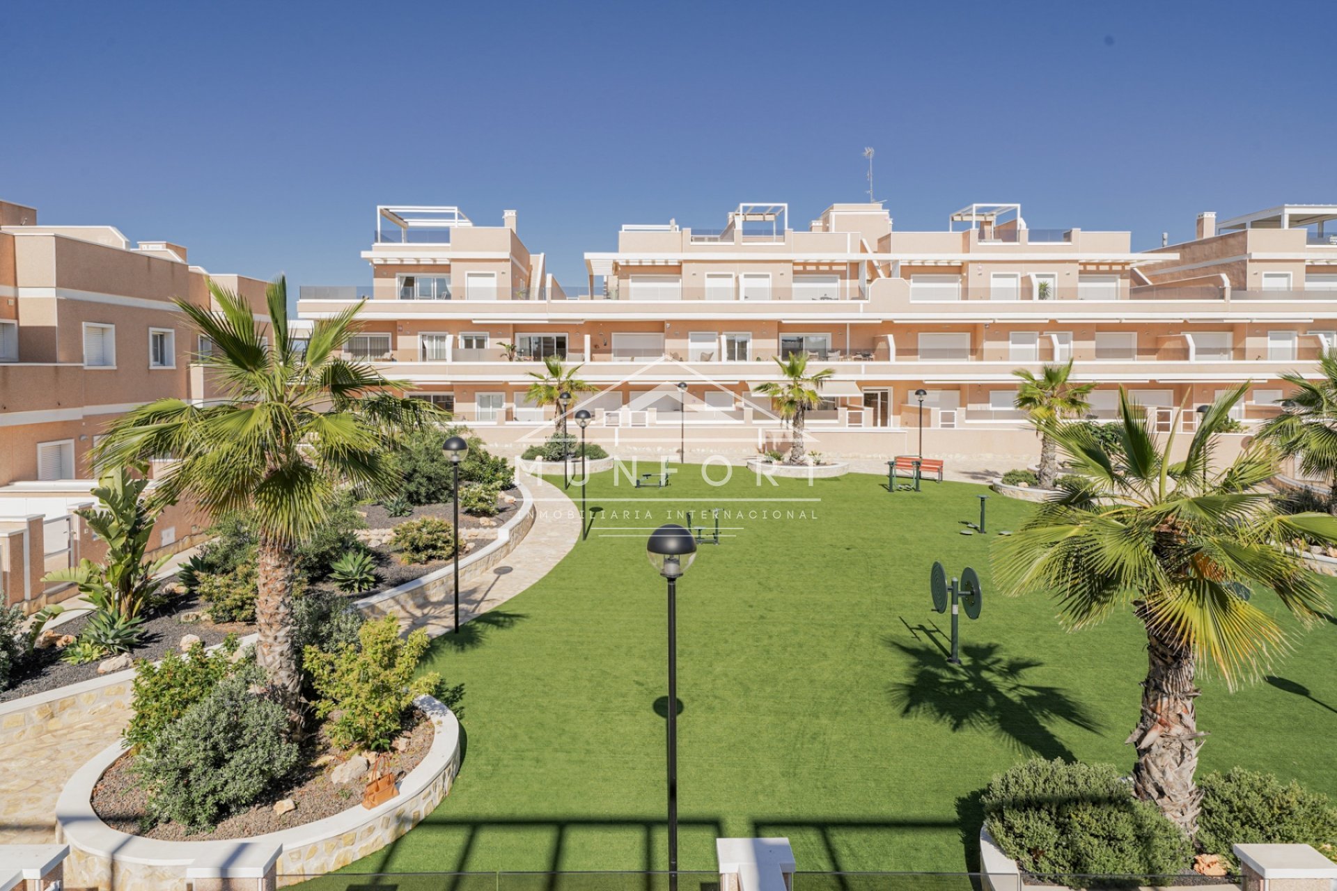 Segunda mano - Casas Adosadas -
Pilar de la Horadada - Torre de la Horadada