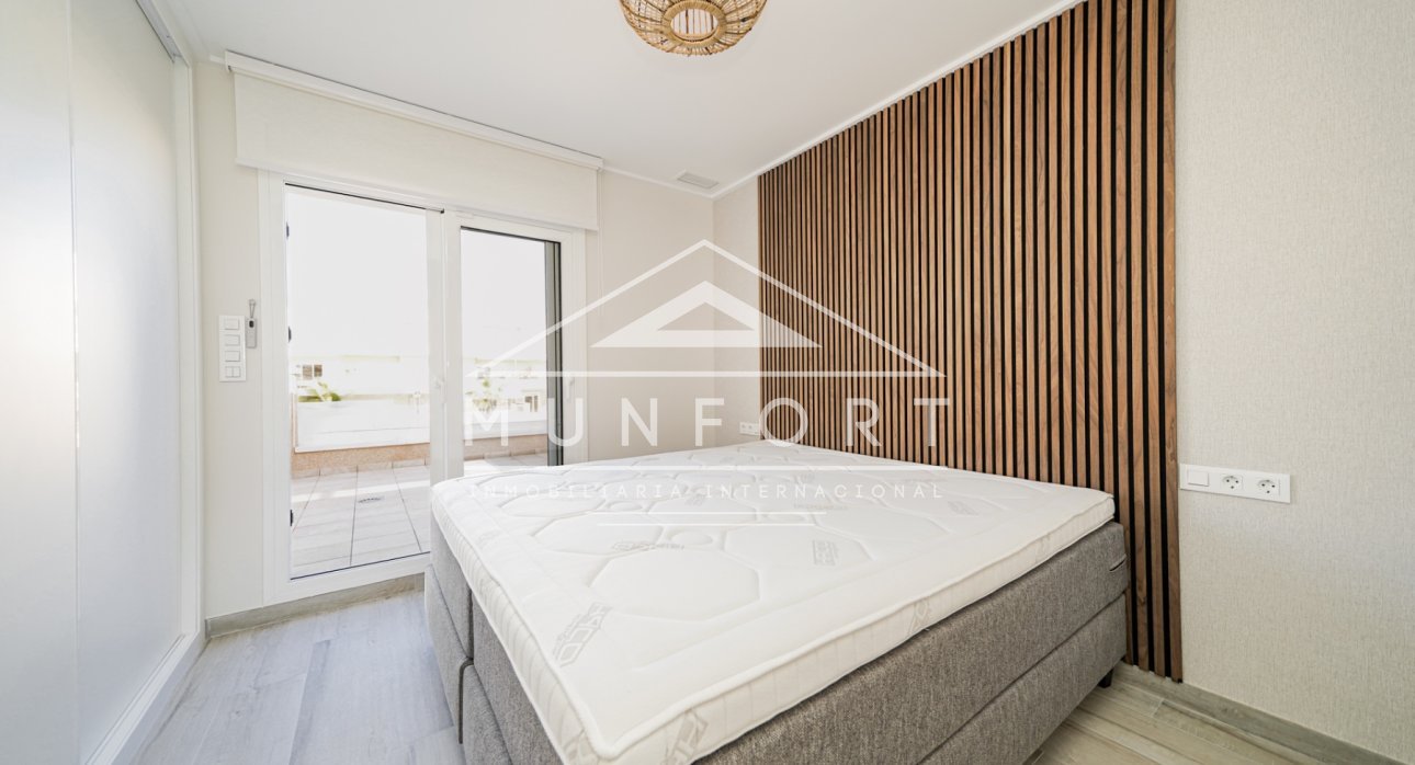 Segunda mano - Casas Adosadas -
Pilar de la Horadada - Torre de la Horadada