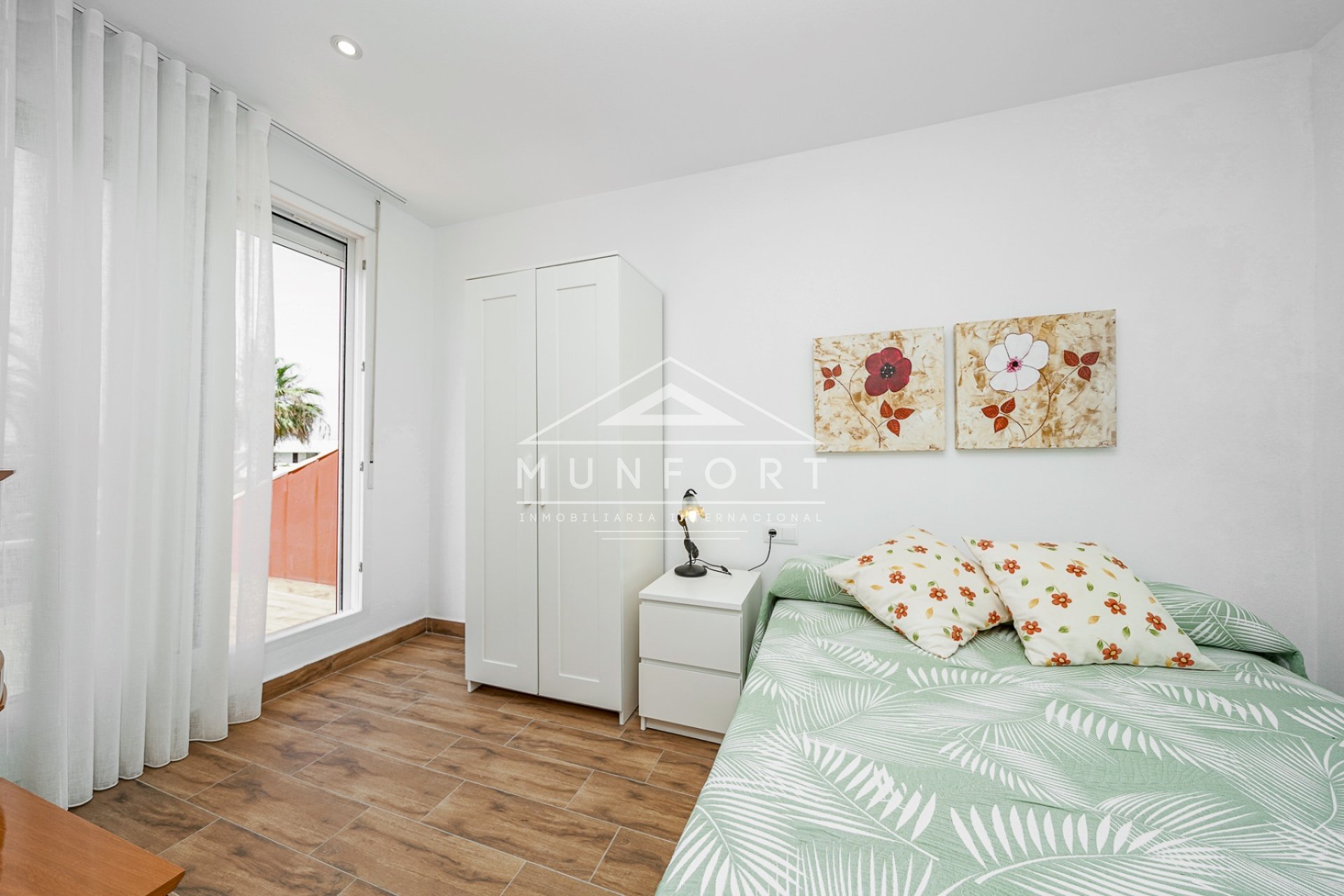 Segunda mano - Casas Adosadas -
Pilar de la Horadada - Torre de la Horadada