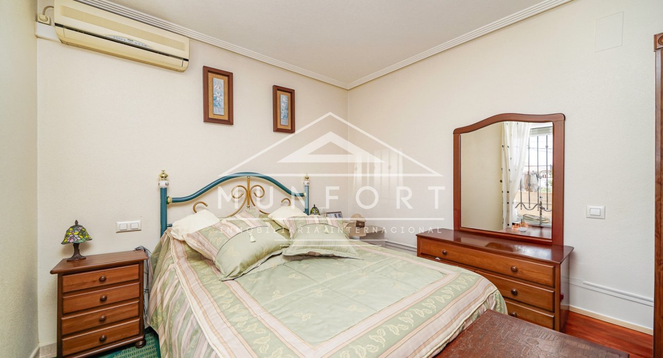 Segunda mano - Casas Adosadas -
Pilar de la Horadada - Torre de la Horadada