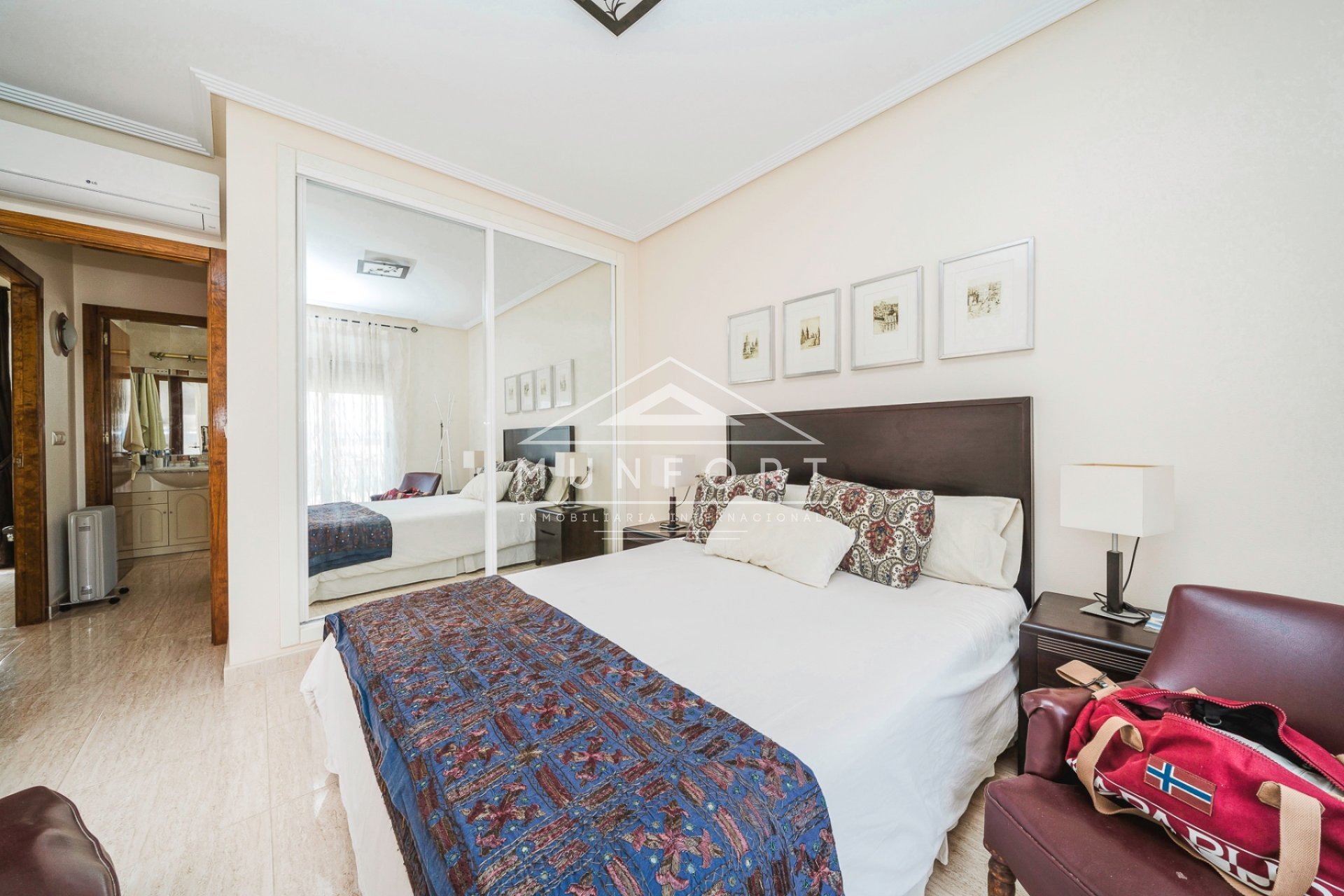 Segunda mano - Casas Adosadas -
Pilar de la Horadada - Torre de la Horadada