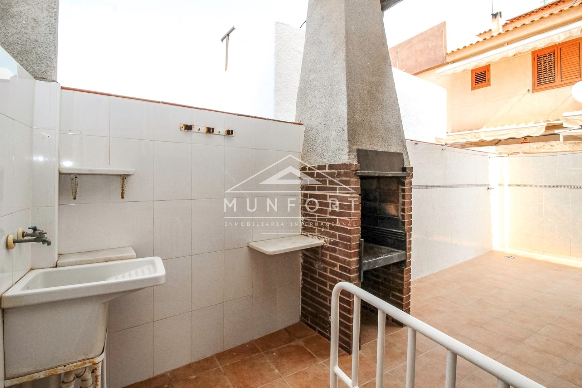 Segunda mano - Casas Adosadas -
Pilar de la Horadada - Torre de la Horadada