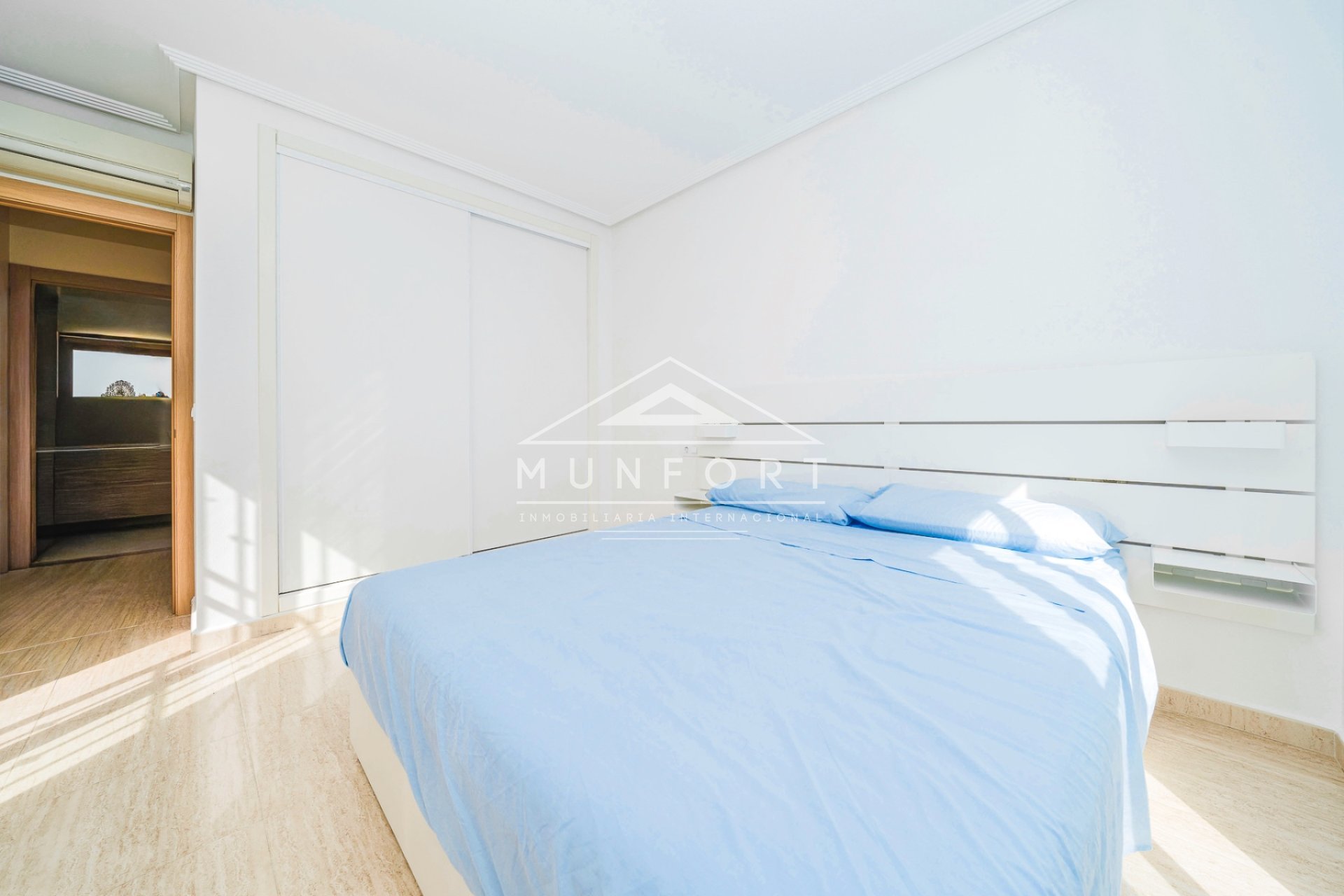 Segunda mano - Casas Adosadas -
Pilar de la Horadada - Torre de la Horadada